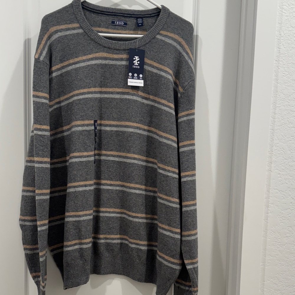IZOD Men's Charcoal and Tan Striped Crewneck Sweater